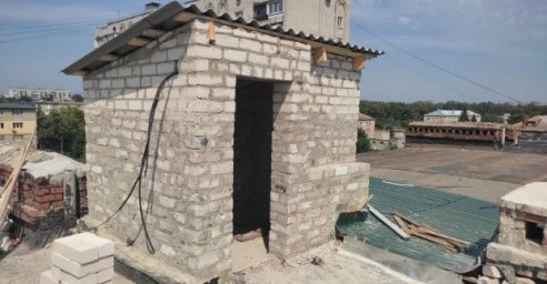  &laquo;Харьковжилстрой&raquo; закрыл около 10 тысяч окон 