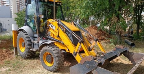  В Харькове устраняют 13 нештатных ситуаций на водоводах 