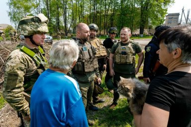 Как только нам разрешат военные - мы начнем восстанавливать критическую инфраструктуру в Циркунах. О