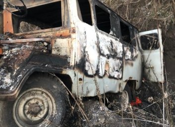 ВИДЕО, ФОТО: Застрял во рву и сгорел: контрабандная икра из России не доехала до Харькова &ndash; ГСПУ