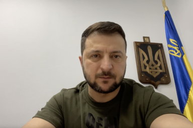 Весь свободный мир объединился, чтобы никто не оправдывал нацизм, не убивал детей, не разрушал мирны