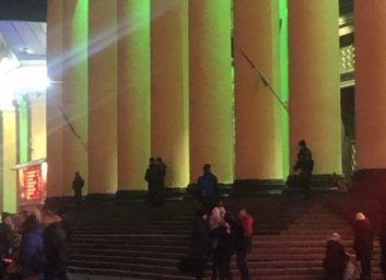 Вновь - минирование: ищут бомбу на Южном вокзале (ФОТО)