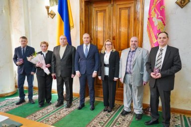 Пятерым харьковчанам присвоены почетные звания