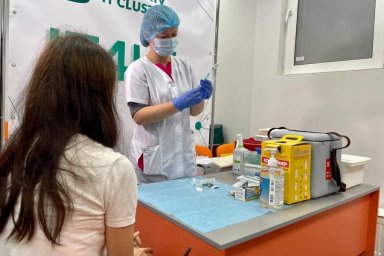 На Харьковщине заработал первый центр массовой вакцинации против COVID-19