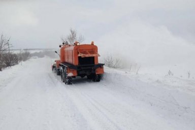 Работы по обработке и расчистке дорожного покрытия в области выполняются непрерывно