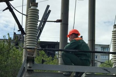 На Северную Салтовку начали возвращать электроснабжение