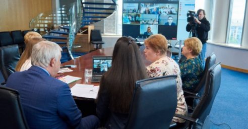 Харьковские врачи обсудили методы борьбы с COVID-19 с китайскими коллегами