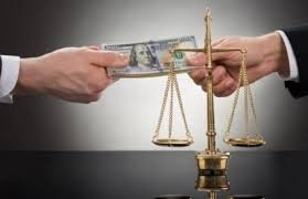 Харьковского судью поймали на получении &laquo;отката&raquo; за снятие ареста