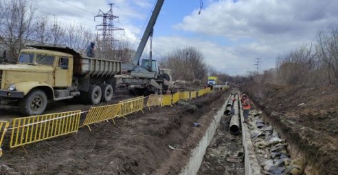 Рабочие &laquo;Теплосетей&raquo; продолжают ремонт сетей и оборудования