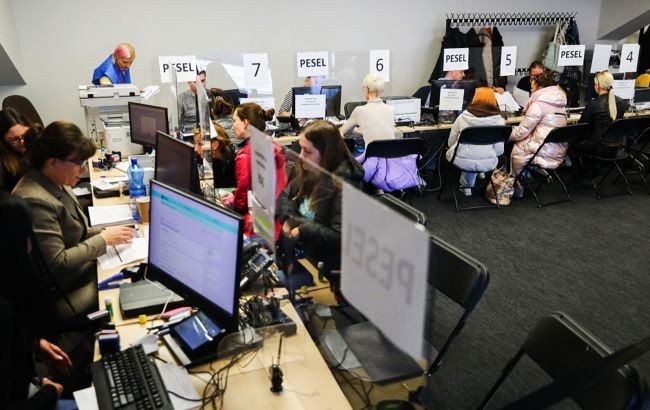  В Польше новые правила повторного въезда для украинцев: что изменилось 