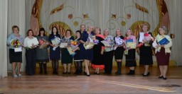 В Немышлянском районе поздравили учителей