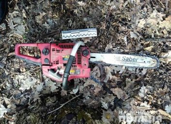 Во время карантина мужчина нашел преступное занятие в лесу (ФОТО)