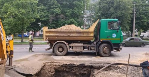 В Харькове оперативно восстанавливают подачу воды