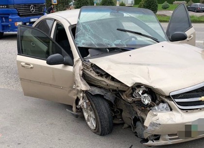 ДТП: жесткая авария у поста патрульных (ФОТО)