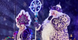 На площади Свободы открыли главную елку города