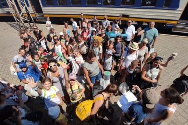  85 детей из Харьковщины поехали в оздоровительный лагерь в Закарпатье 