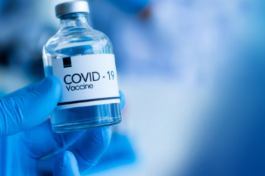 98,3% пожилых людей, умерших от COVID-19, были невакцинированными &ndash; Минздрав