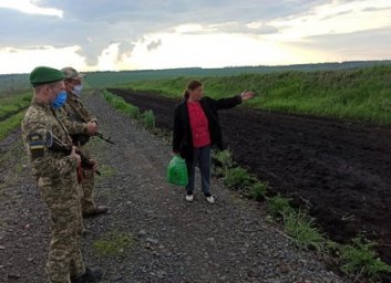 Пограничники задержали россиянку, которая &laquo;перепутала&raquo; страны