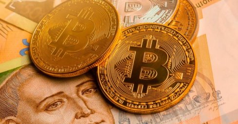  НБУ ввел дополнительные ограничения на валютные переводы 