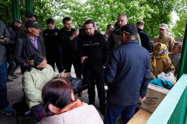 В освобожденных населенных пунктах Харьковщины можно получить пенсии в мобильных пунктах