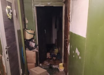 В захламленной квартире погибла пожилая женщина (ФОТО)