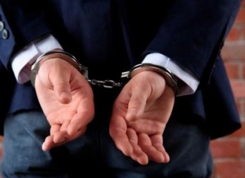 Чиновник суда дважды смошенничал при составлении акта: открыто уголовное дело