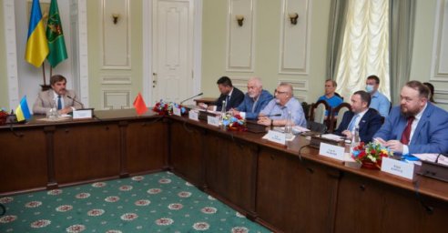 Харьков делится опытом работы с Китаем