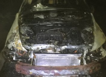 На Салтовке ночью горели две Honda (ФОТО)