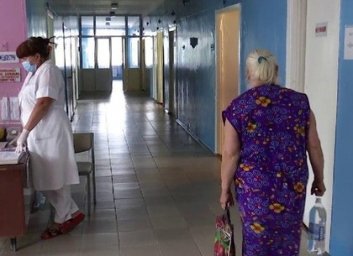 Врачи ампутировали ногу раненому во время стрельбы на отдыхе у карьера под Харьковом