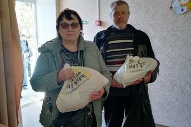 Жителям области передали еще 108 тонн продуктов питания