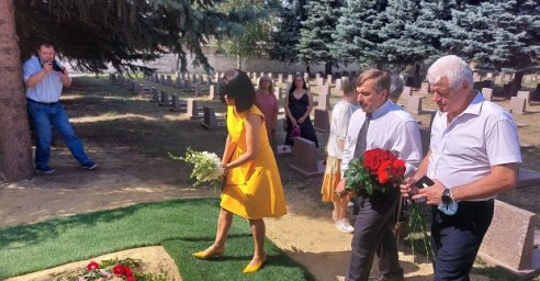 В Киевском районе почтили память героев Второй мировой войны