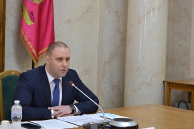 Нужно привлекать дополнительные инвестиции в ремонт местных дорог &ndash; Олег Синегубов