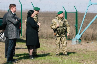 Айна Тимчук ознакомилась с работой Харьковского пограничного отряда