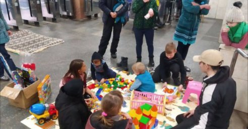 Игорь Терехов: После войны я развешу в метро рисунки детей из укрытий