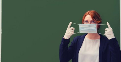 В Харькове вакцинировалось более 20% работников образования