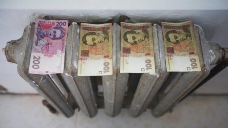 Коммунальные долги: будут ли власти отбирать жилье