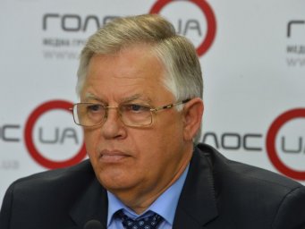 П. Симоненко: &laquo;Закрыв телеканалы, Зеленский ввел санкции против украинского народа&raquo;