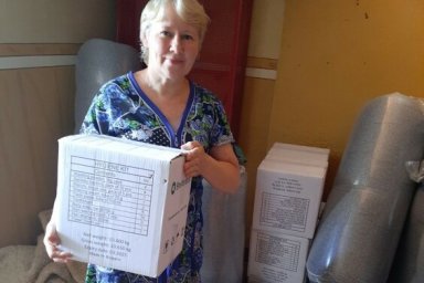  В громадах Харьковщины выдают гуманитарную помощь вынужденным переселенцам 