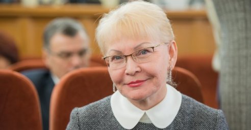 Игорь Терехов поздравил с днем рождения почетную харьковчанку Татьяну Таукешеву