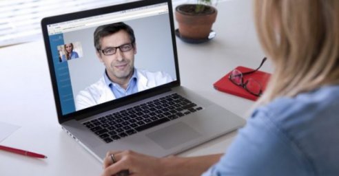 Харьковские врачи начали проводить видеоприемы пациентов