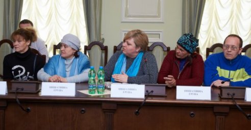 Город поможет работникам коксового завода оформить пенсию