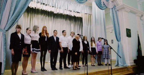 Незрячих и слабовидящих детей из спецшколы Харькова эвакуировали в Польшу