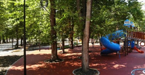 На бульваре Юрьева продолжается благоустройство территории