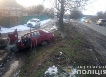 В Подворках дедушка не удержал руль: есть пострадавшие (ФОТО)