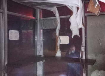 Ночной пожар: на Салтовке загорелся киоск (ФОТО)