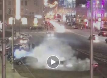 Опасный дрифт в центре Харькова (ВИДЕО)