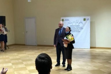 В области отметили лучших работников культуры и любителей народного искусства