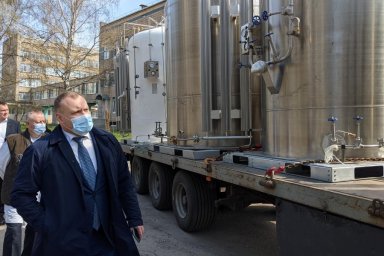 На Харьковщину прибыли кислородные бочки для 4 медицинских учреждений