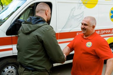 Харьковщина получила еще 5 автомобилей "скорой"