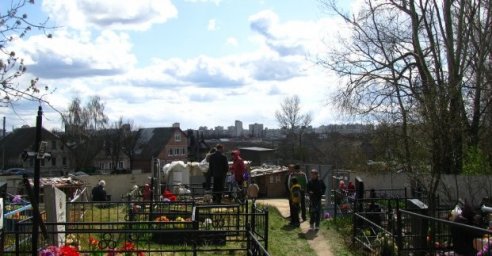  С понедельника откроют для посещения кладбище &laquo;Сосны&raquo; 